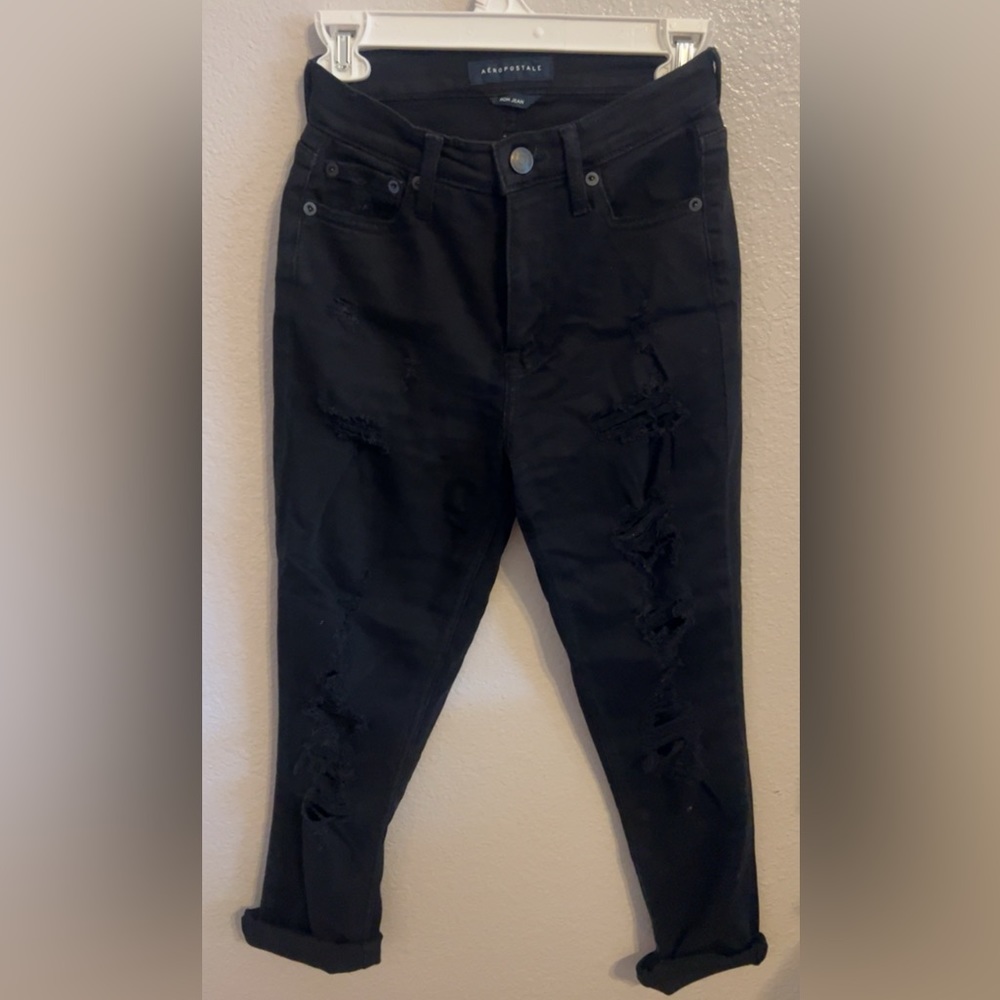 black ripped mom jeans